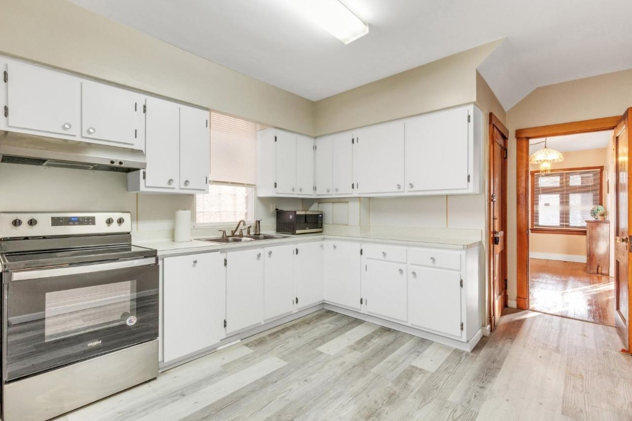 "New Listing" Spacious 3 Bedroom Large Home Close To Downtown, Oakland, & East Liberty! Home Pittsburgh Esterno foto