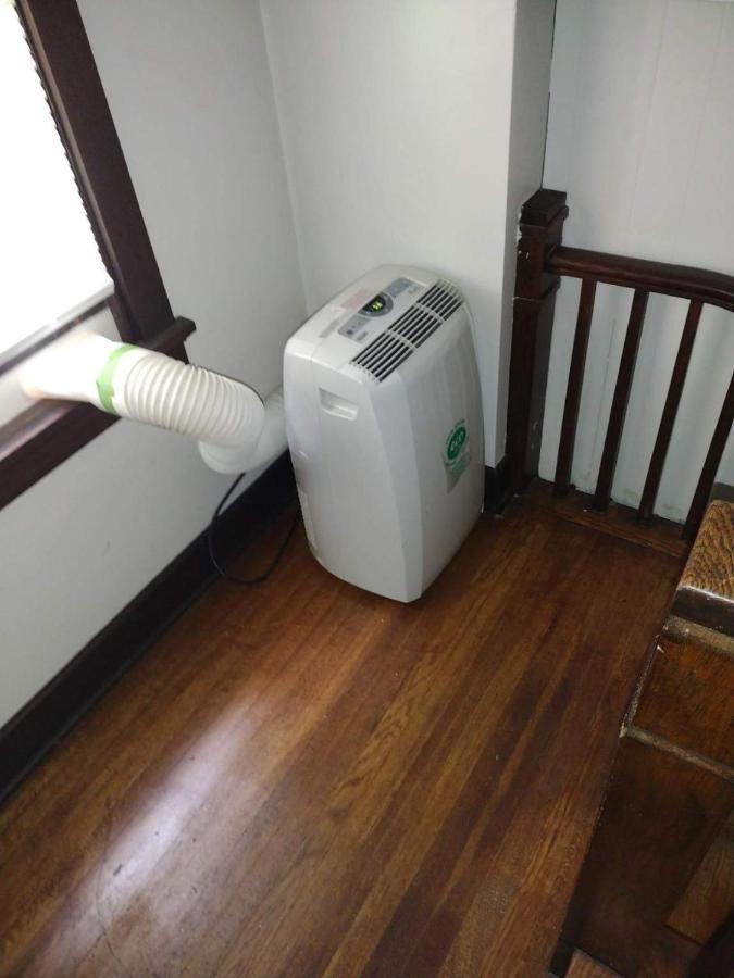 "New Listing" Spacious 3 Bedroom Large Home Close To Downtown, Oakland, & East Liberty! Home Pittsburgh Esterno foto